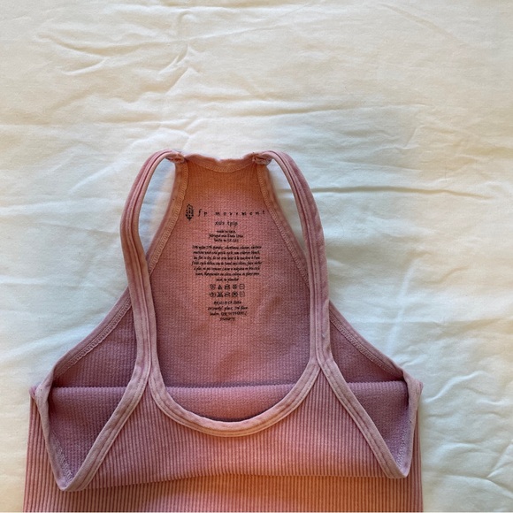 Free People FP Movement  capri length black leggings XS and pink tank XS/S - Picture 8 of 9